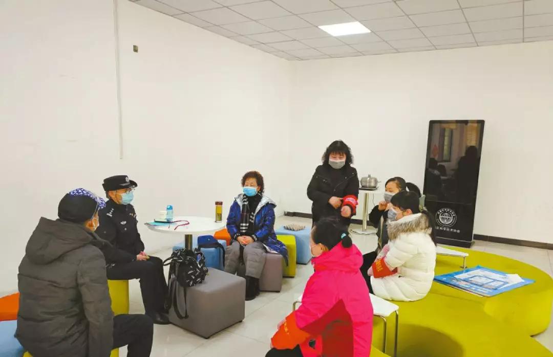 这个武汉社区民警的小心愿，真真儿说到我心里了