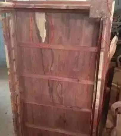 红木家具回收价格和原价差多少,同样是红木家具价格怎么差这么大