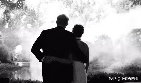 不好了,Zara都出口红了!钱包君已经准备好了~小郑周报