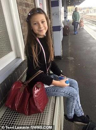 英12岁孩子变性,3岁意识到“搞错身体”,其母称后悔可再当男性