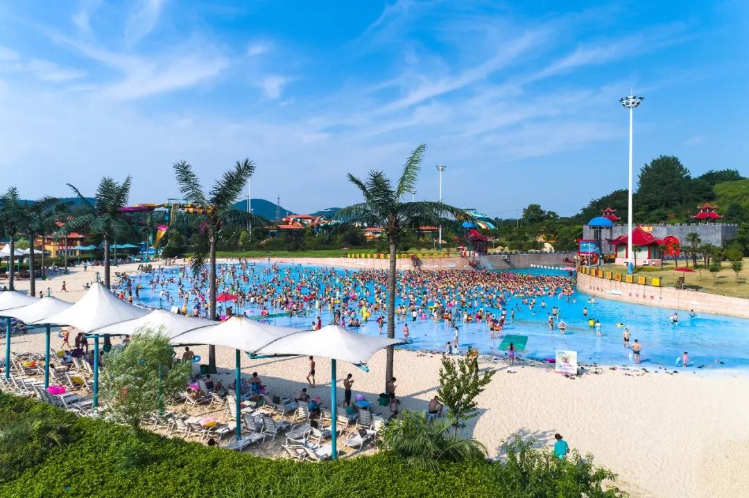 郧县水魔方水上乐园门票多少钱,水魔方水上乐园十一开吗