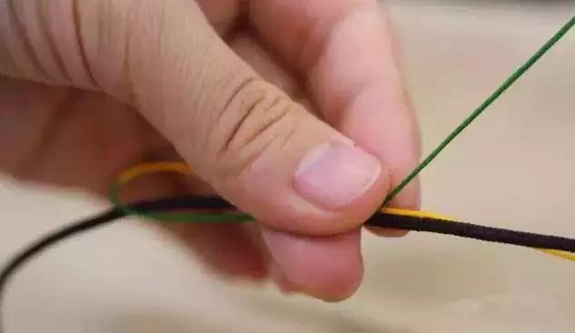 手工编绳怎么打结球,塑料手编绳如何打结