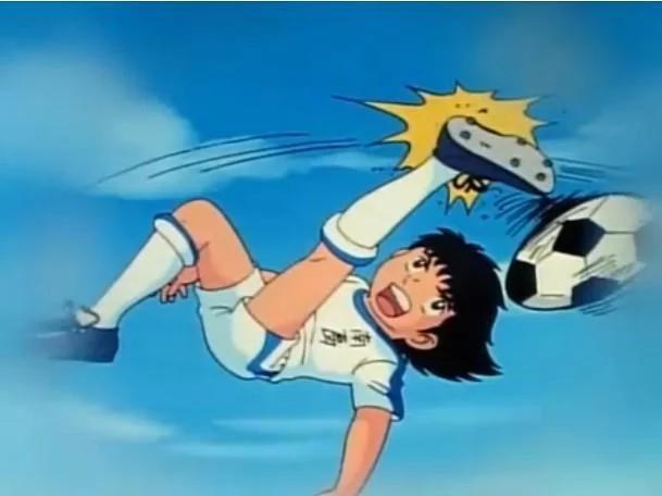 为什么足球在中国影响力这么大,足球小子为什么不如灌篮高手