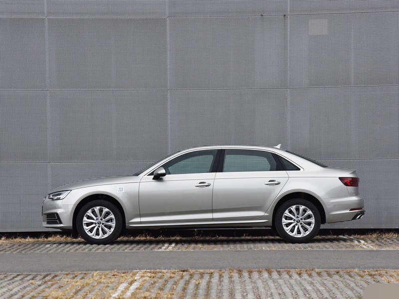 15年奥迪a4l45tfsiquattro多少钱,奥迪A4L现在值得买吗