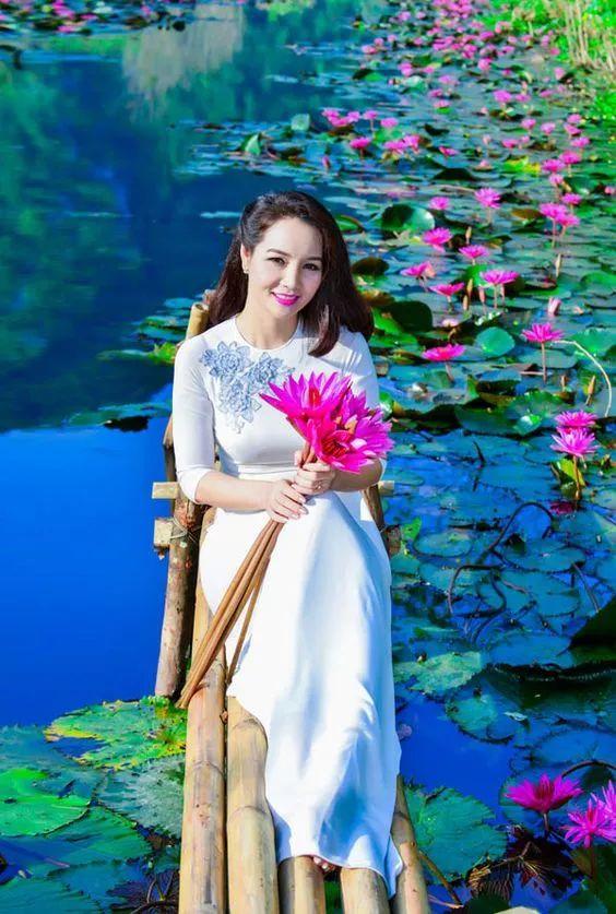 出淤泥而不染荷花之美,如果你是一朵出淤泥而不染的荷花