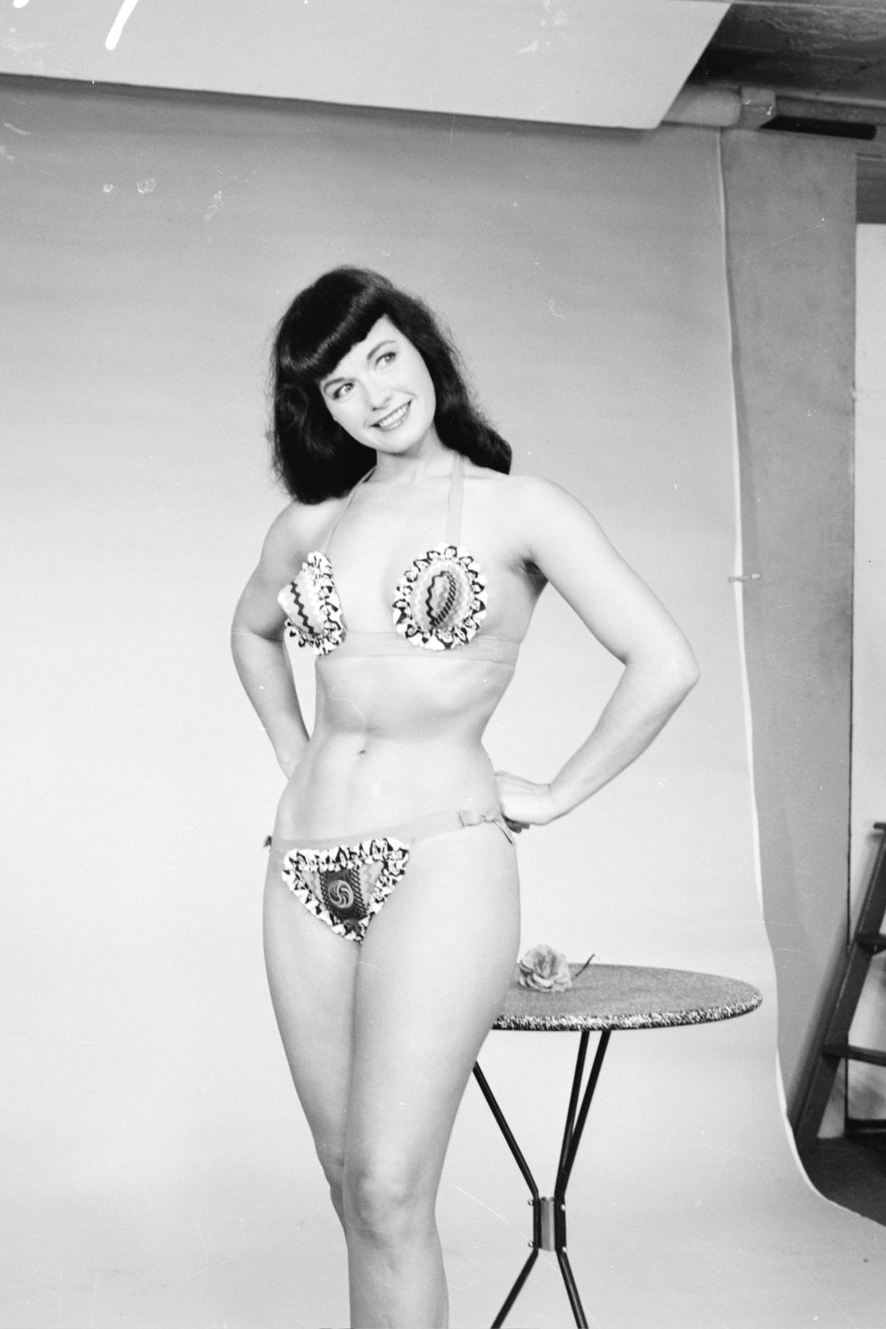 内衣的复古名人从睡衣和睡衣到下一个无所事事