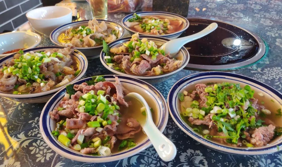 川渝香辣跷脚牛肉,川菜跷脚牛肉制作过程