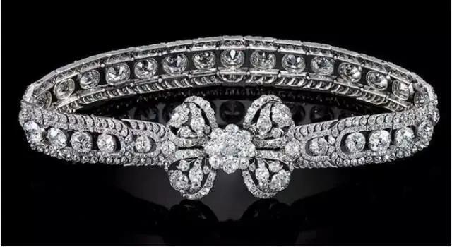 俄罗斯国宝级珠宝,俄罗斯皇室珍宝