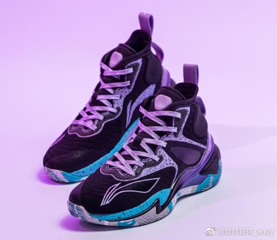 童鞋装碳板，配置高过耐克PG4，李宁真有你的