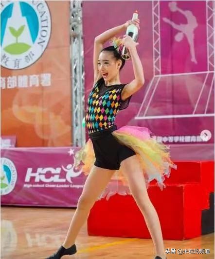 穷养女儿的小S和富养女儿的大S，究竟谁的孩子更有出息？