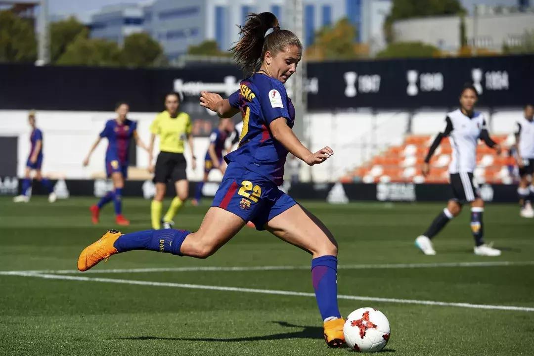 王霜荷兰,中国女足王霜经典技术