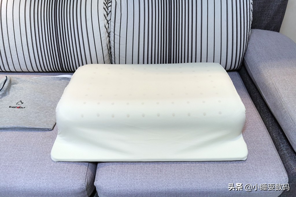 有颈椎病适合用什么类型的枕头,最好的保护颈椎的专用枕头推荐