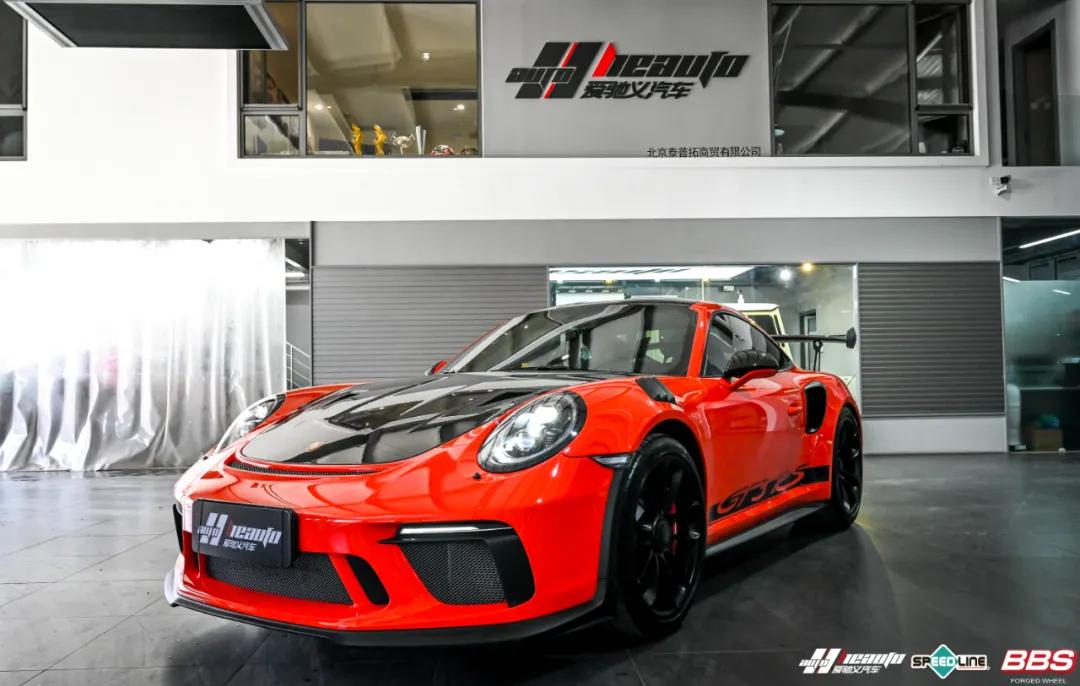 保时捷911gt3rs保养多少钱,提走一辆保时捷911gt3rs的过程
