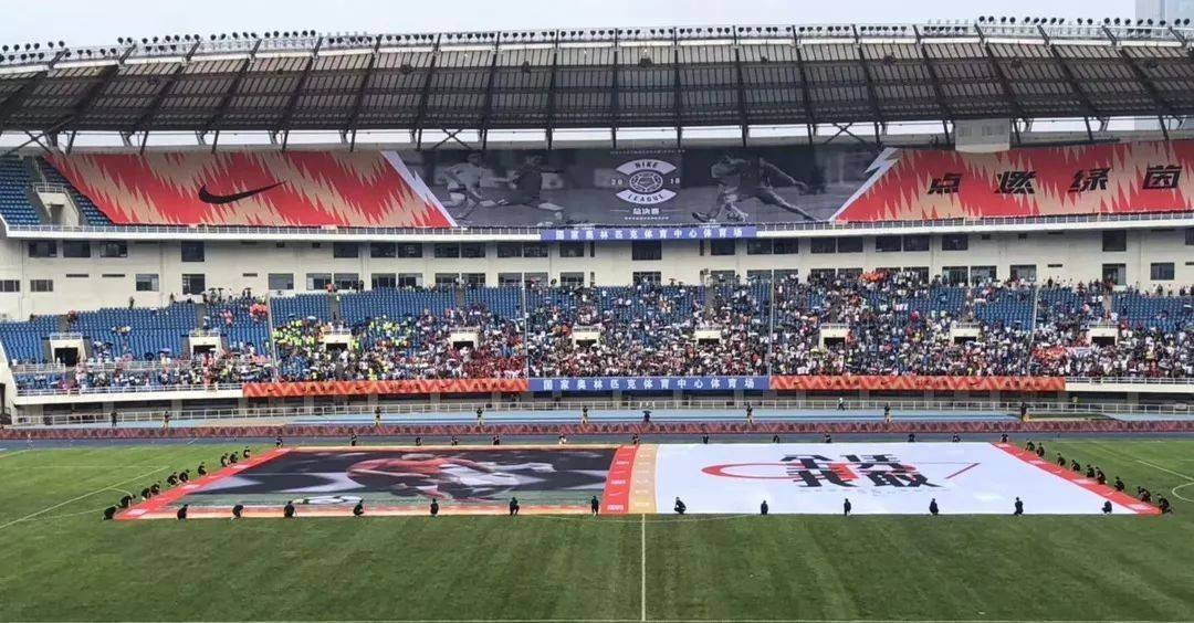 羡慕不如自省国内校园联赛频遭误读谁该担责?不谈热爱何来强大