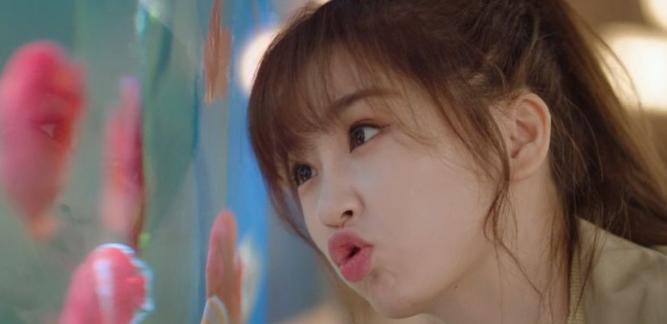 敢不敢挑战六分钟虞书欣做作合集,虞书欣做作视频