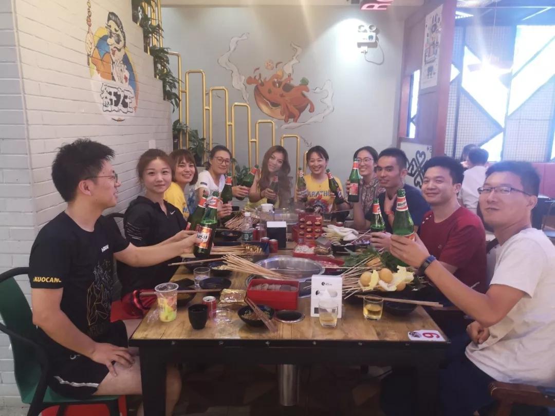 九十多岁老人跑步,九旬老人跑步视频