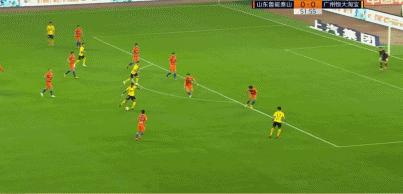 疯狂双人组,疯狂5-0恒大热身赛大胜中甲队