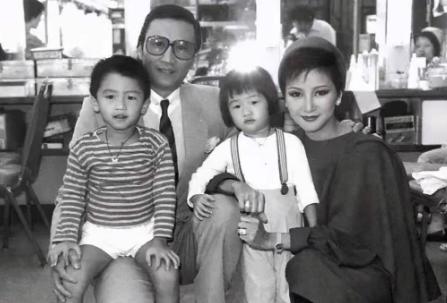 谢霆锋叔叔谢贤,谢霆锋老三谢贤