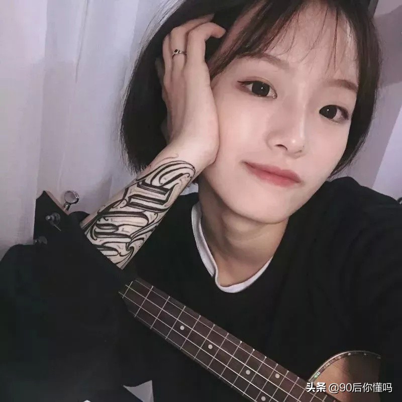 爱纹身的人有哪些 (为什么那么多漂亮的女孩爱纹身)