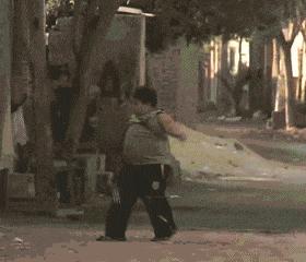 开心一刻gif搞笑,搞笑gif开心一刻好有节奏感