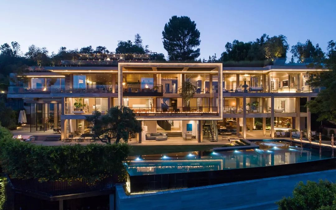 史上最年轻的诈骗犯，空头公司隐瞒多年，打造三亿元*局骗**