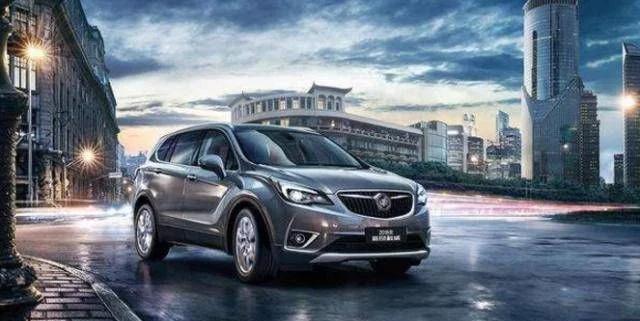 别克昂科威追尾照片曝光,别克昂科威追尾照片对比