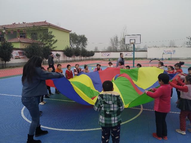 幼儿园暖民心解民忧活动实施方案,社区解民困纾民忧暖民心活动简报