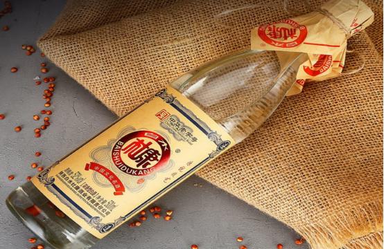 因包装而被嫌弃的白酒盘点,四种被人低估的白酒