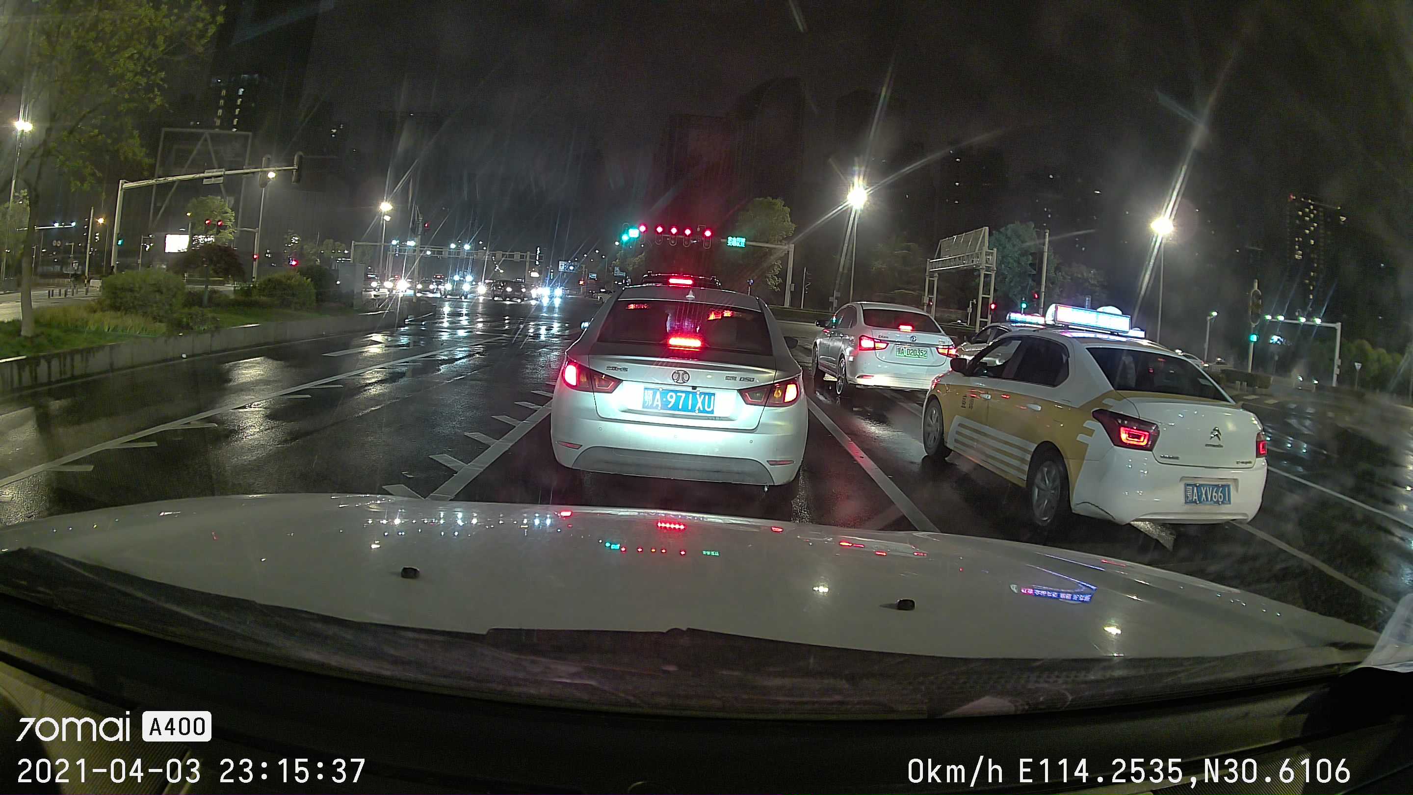 行车记录仪70迈魔方a400优缺点,70迈a400行车记录仪adas效果