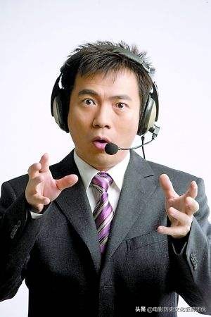 你不是一个人在战斗黄健翔解说词,解说员黄健翔