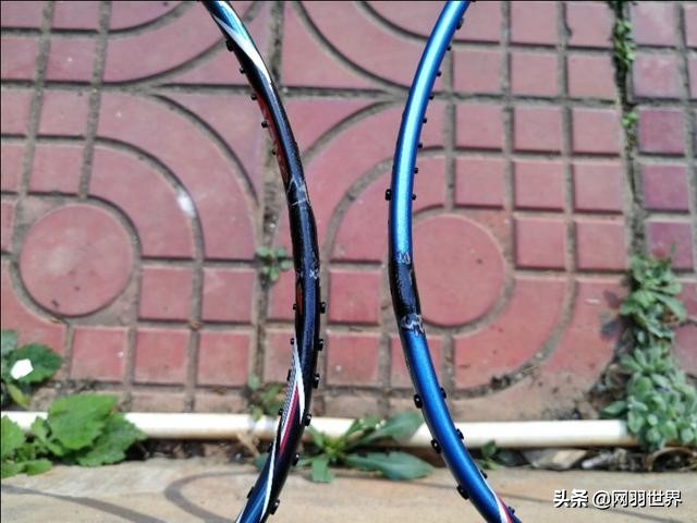 羽毛球拍线断了怎么修教程视频,碳纤维羽毛球拍断了有必要修复