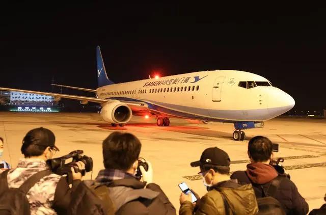 新冠肺炎天价治疗费曝光,为什么治疗新冠肺炎那么贵