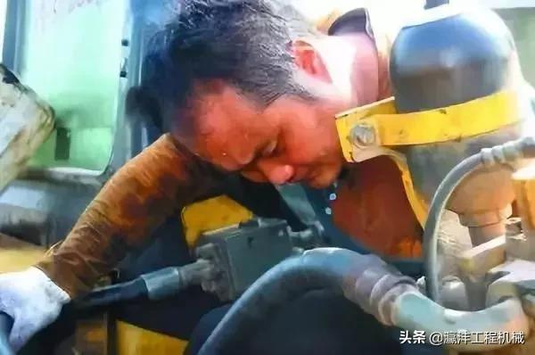 开挖机好还是开打桩机好,开挖机好还是数控好