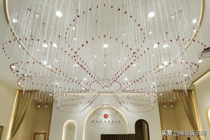 日本大阪arai专卖店,日本大阪shoei店