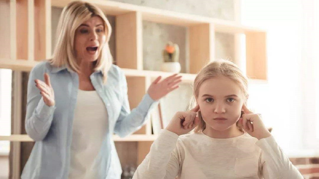 孩子6岁叛逆发脾气唱反调,青春期叛逆孩子说话总是唱反调