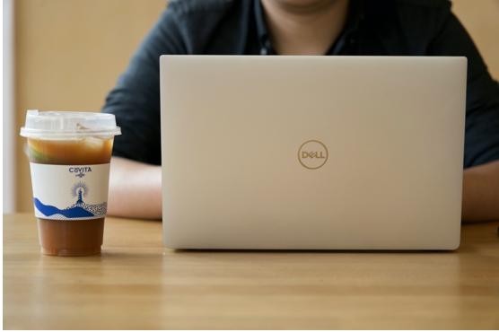 科技感爆棚戴尔xps15笔记本评测,戴尔xps139350价格