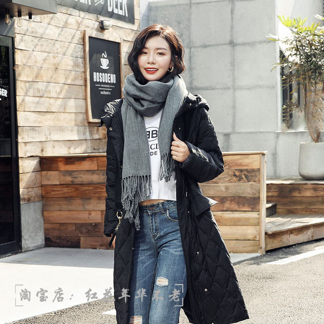 中长款时尚洋气羽绒服高级感,白色淑女羽绒服怎么搭配最淑女