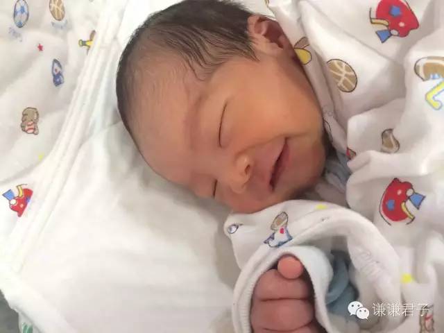 「谦谦，你三周岁了！」这是爸爸写给你的一封信