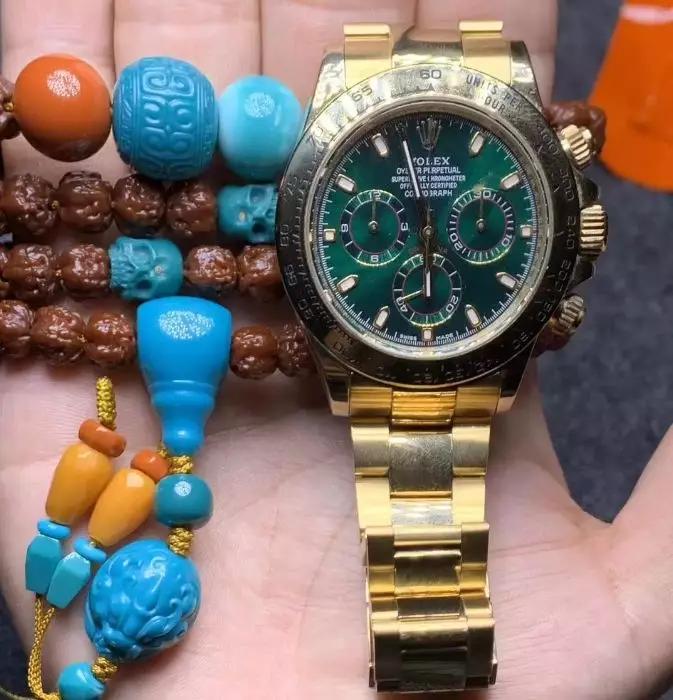 绿松石变色的原理是什么,影响绿松石价格的因素