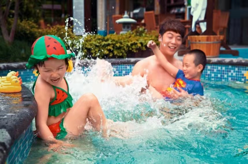 杭州有哪个酒店适合夏天度假,在杭州住哪个酒店便宜