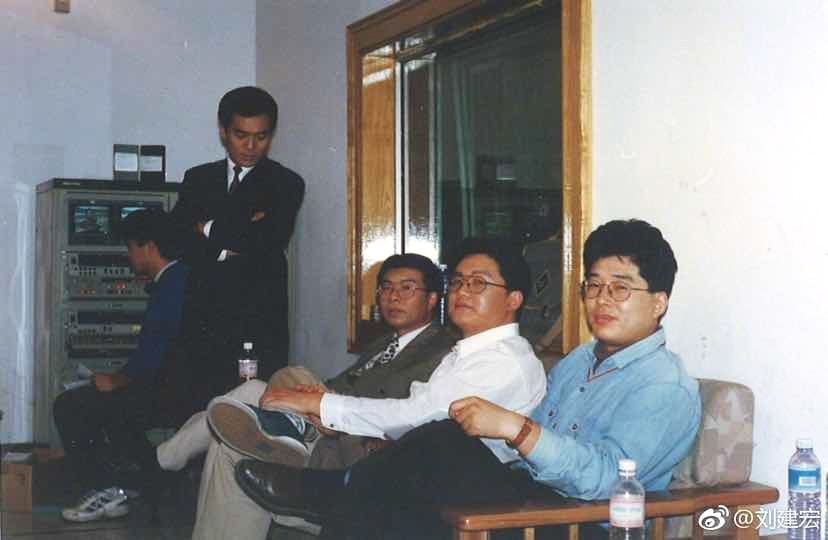 你有多久没看足夜了？为什么听到“球迷每周的节日”依然觉得很燃