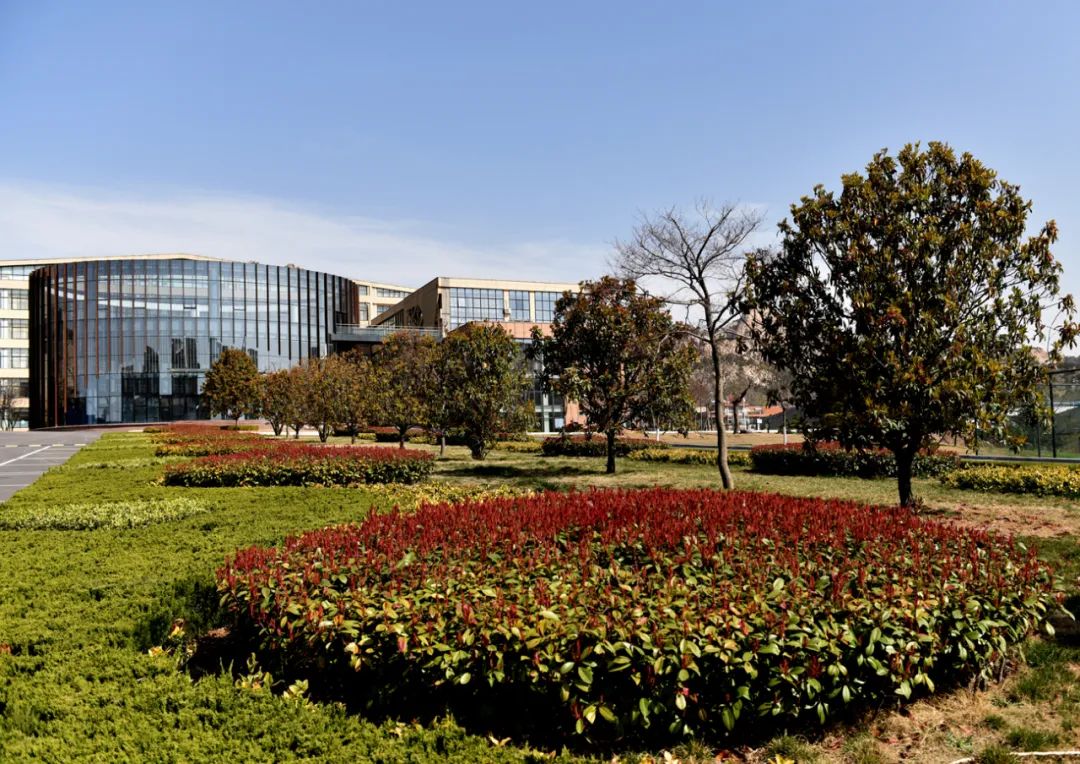 青岛黄海学院专科报名,黄海学院专科招生办的电话