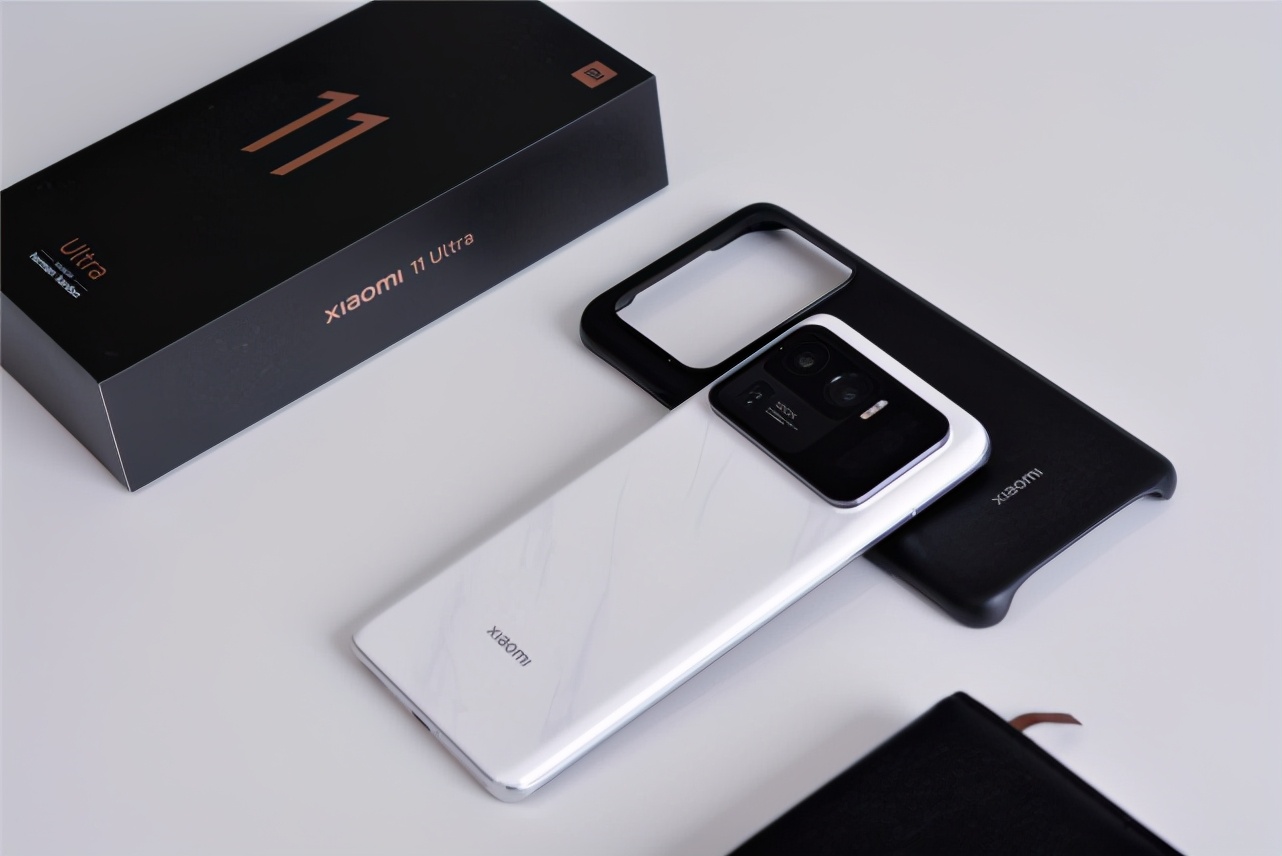 小米11Ultra海外售价确认，网友：雷军对国内米粉真好