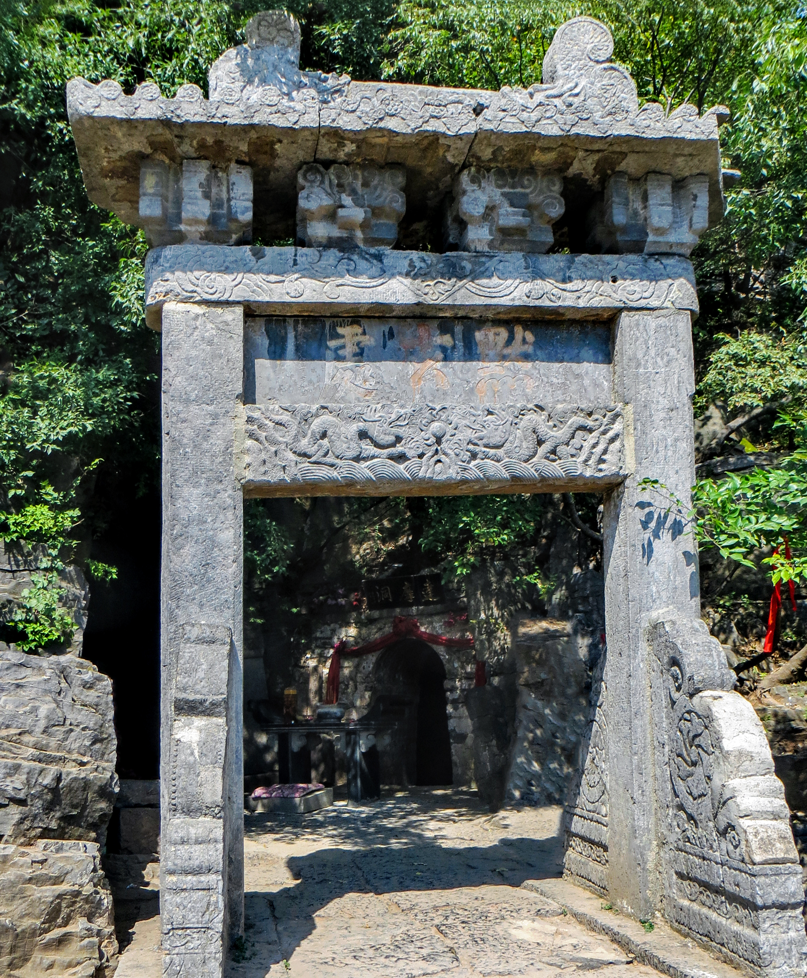 中国佛教惠能,惠能大师是南传佛教吗