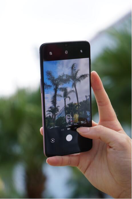 颜值更高性能更好一加6t,一加6t重度使用半年后测评