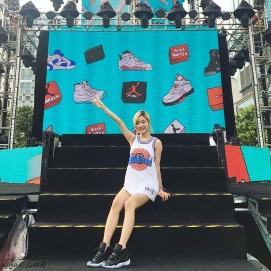 篮球鞋让你驰骋全场,篮球鞋能让人跳得更高吗