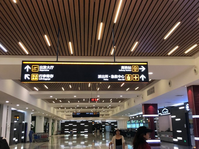 冲浪旅游地,海南万宁必去打卡