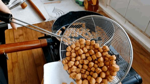 炒棋子豆怎么做好吃,棋子豆怎么做又酥又香又好吃