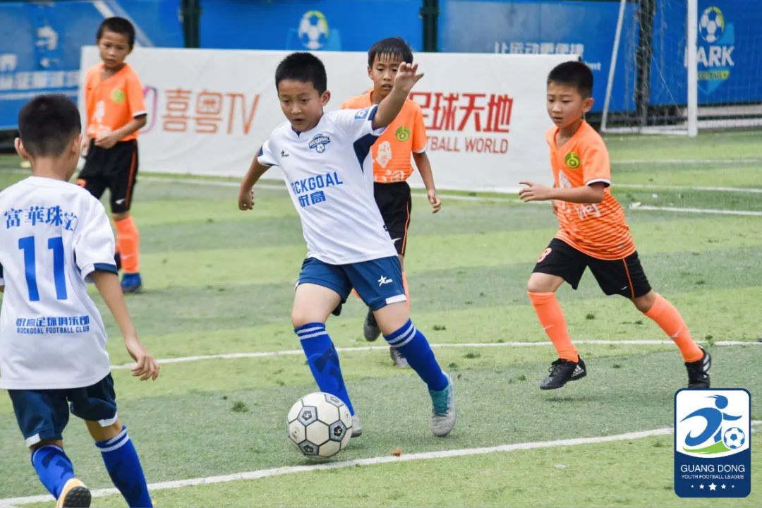 国内一个专门青训的教练,无证青训教练