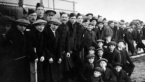 圣诞节足球战争,圣诞节足球友谊赛